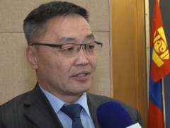 Зөрчил гаргасан төрийн албан хаагч сайн дураараа хариуцлага хүлээх жишиг тогтож эхэлжээ 