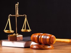 Виза картын мэдээллийг ашиглан их хэмжээний мөнгө хулгайлсан, мөнгө угаасан хэргийг шүүхэд шилжүүл..