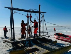 Мөсөн дээгүүр тээвэр хийх нөхцөл бүрдээгүй байна 