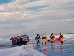 Мөсөн дээгүүр явганаар болон авто тээвэр хийхгүй байхыг онцгойлон анхааруулж байна