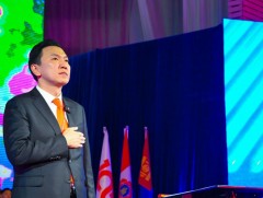 МАН-ын Бага хурал Тусгаар тогтнолын ордонд хуралдаж байна