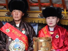 Хөвсгөл аймгийн малчин Д.Бэхбат, С.Баасанцэрэн, Ч.Мөнхбат нарын гэр бүл 