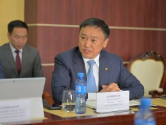 Эрүүл мэндийн сайд Ж.Чинбүрэн Өвөрхангай аймагт ажиллаж байна 