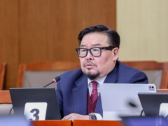 ТББХ: Ерөнхий сайд Г.Занданшатарыг үүрэгт ажлаас чөлөөлөхийг дэмжлээ 