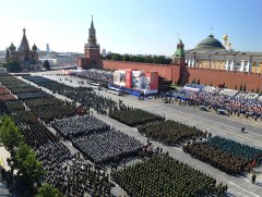 Москвад ялалтын баярын парадыг цэргийн техникгүй зохион байгуулна