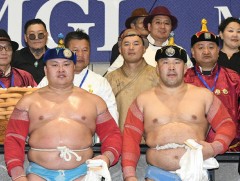 Баянчандмань сумын ойд Э.Ууганбаяр харцага түрүүлэв