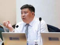 Ч.Батзориг: Англи хэл заах 210 гадаад багш урихаасаа илүү Монгол хэл, бичгийн багш нараа чадавхжуу..