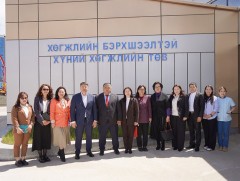 УИХ-ын гишүүн, ГБХНХ-ын сайд Т.Аубакир Дархан-Уул аймгийн хөгжлийн бэрхшээлтэй хүний хөгжлийн төвд..