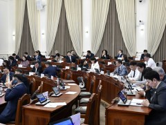 Мансууруулах эм, сэтгэцэд нөлөөт бодисын хяналтын тухай хуулийн төслийг анхны хэлэлцүүлэгт шилжүүл..