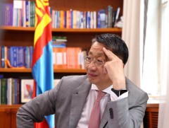 Кембрижийн их сургуулийн Монгол ба Өвөр Ази судлалын судалгааны төвийн төлөөллийг Боловсролын сайд..