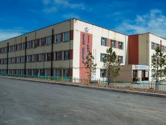 124-р сургуулийн гадна талд авто зам, явган замын ажил 75 хувьтай үргэлжилж байна
